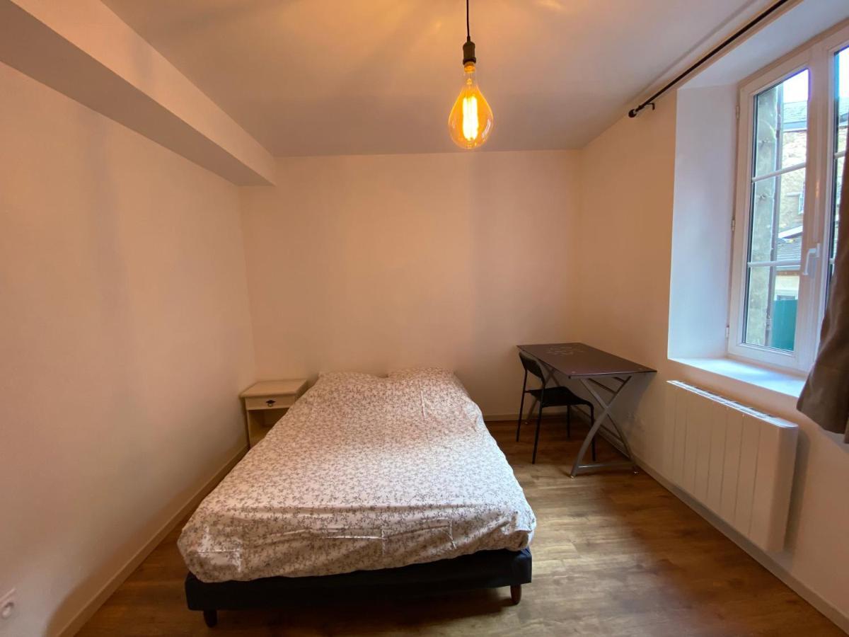 Le Puits Du Bourg Apartment Nevers Exterior photo