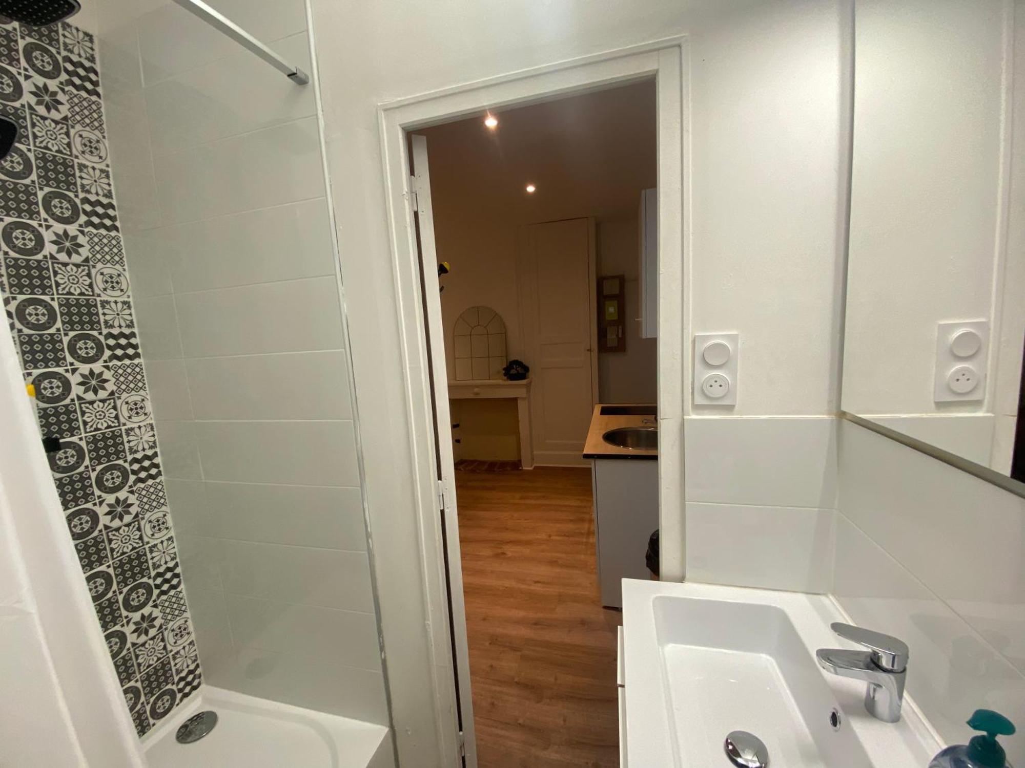 Le Puits Du Bourg Apartment Nevers Exterior photo
