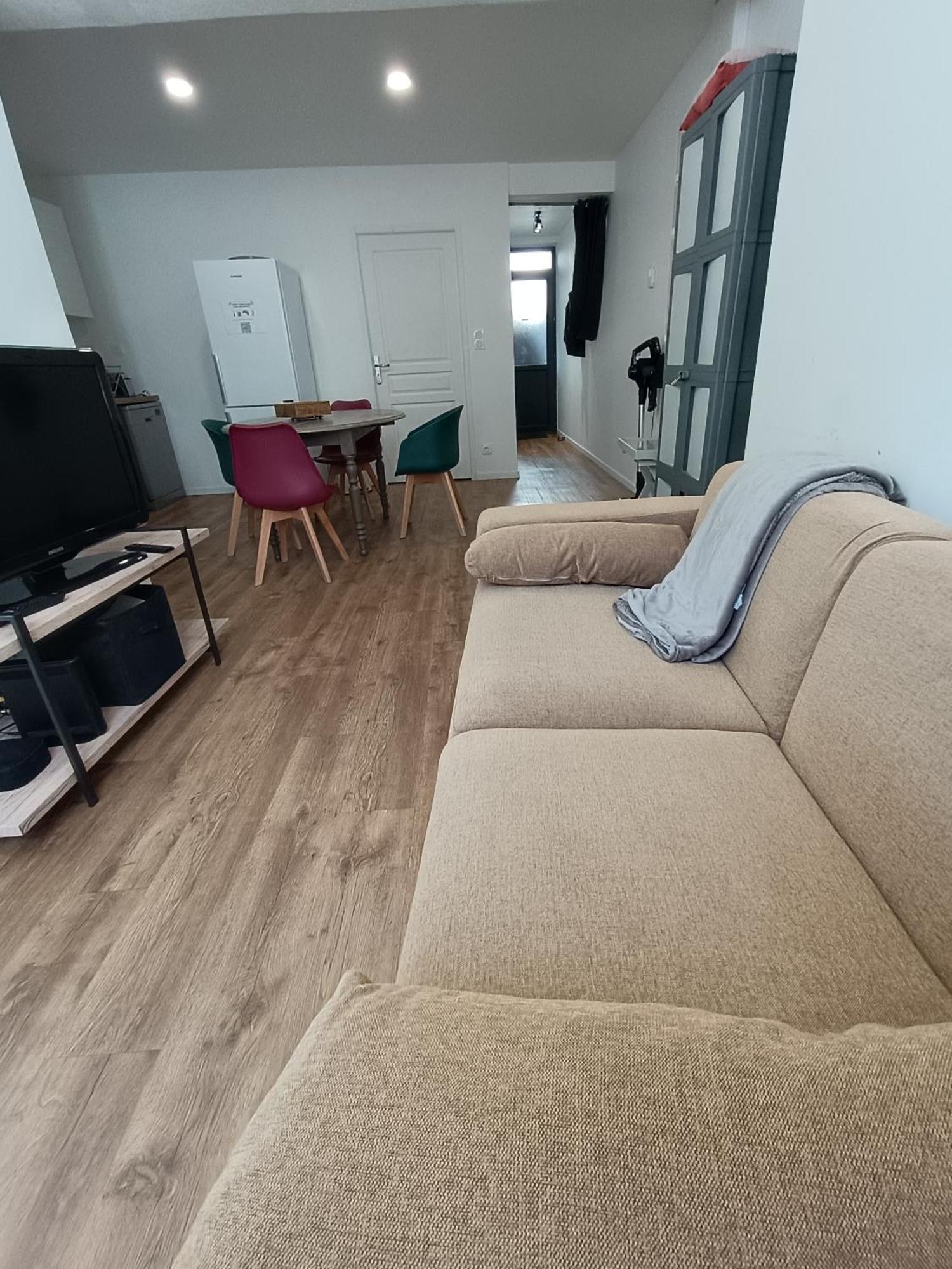 Le Puits Du Bourg Apartment Nevers Exterior photo